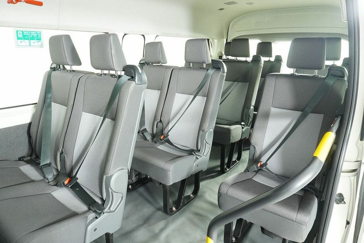 2021 Toyota HiAce Slwb Commuter (12 Seats) GDH322R
