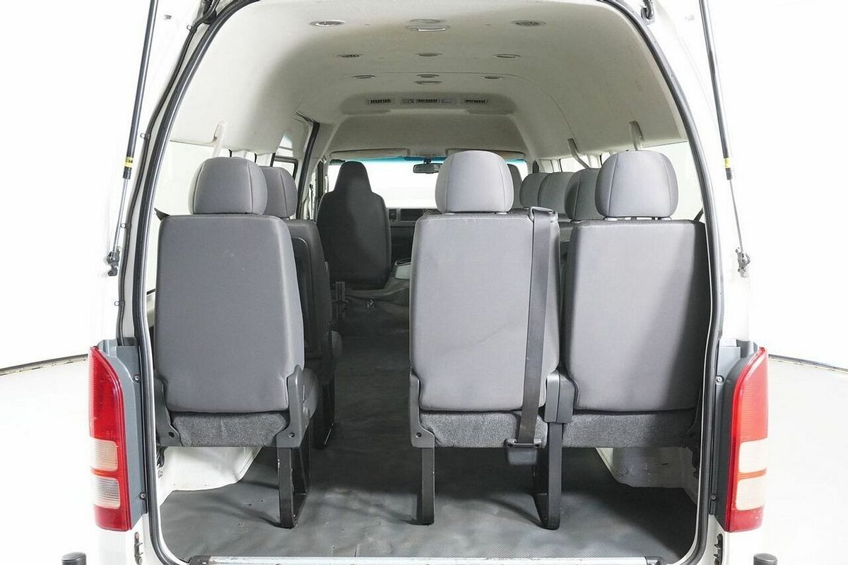 2018 Toyota HiAce Commuter KDH223R MY16