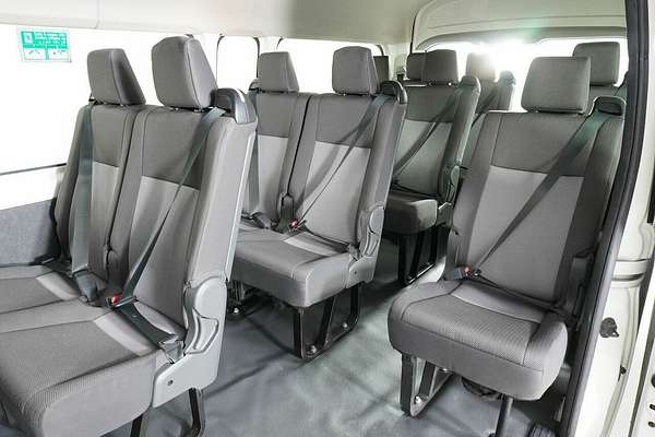 2019 Toyota HiAce Commuter (12 Seats) GDH322R