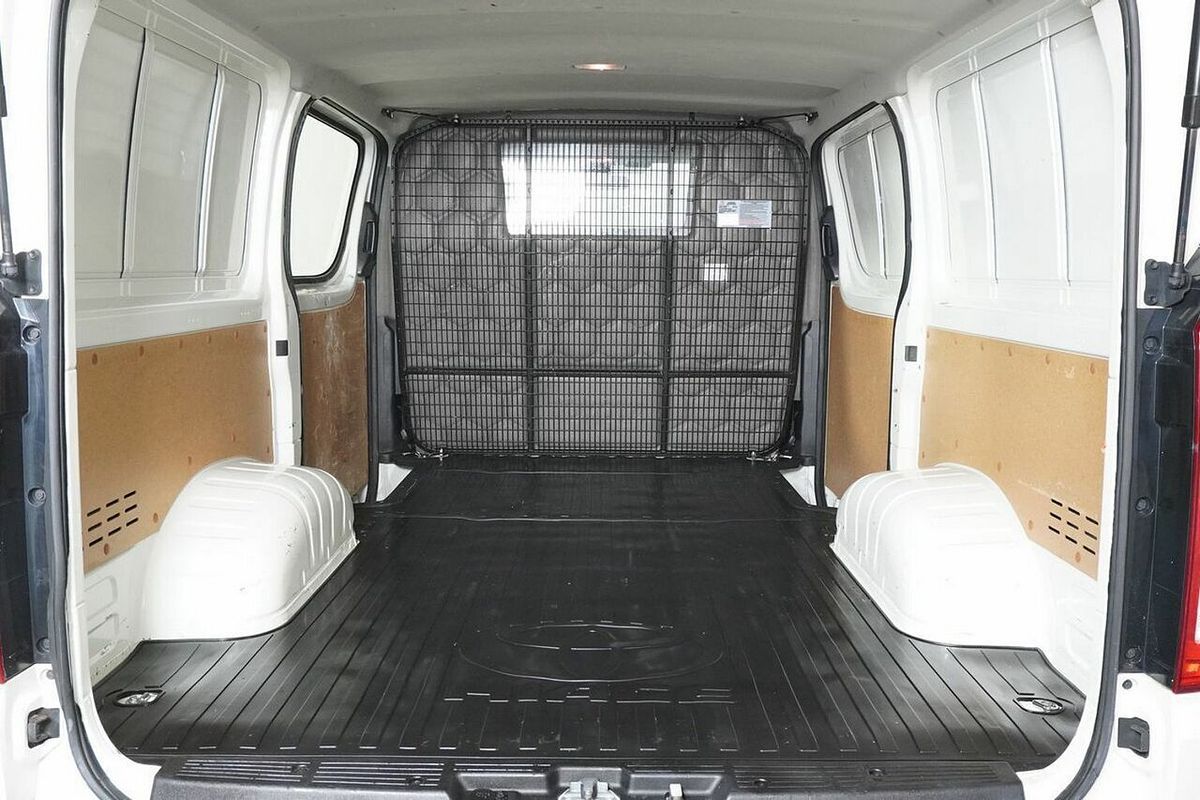 2021 Toyota HiAce LWB GDH300R