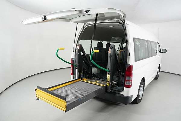 2006 Toyota HiAce Commuter TRH223R