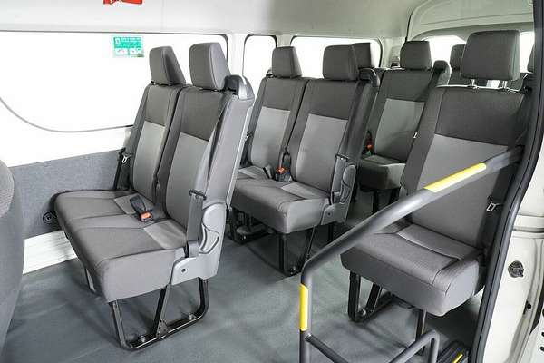 2024 Toyota HiAce Slwb Commuter (12 Seats) GDH322R