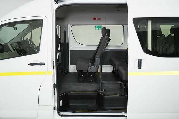 2021 Toyota HiAce Slwb Commuter (12 Seats) GDH322R