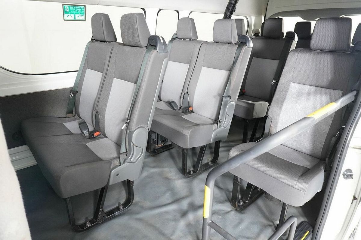 2021 Toyota HiAce Slwb Commuter (12 Seats) GDH322R