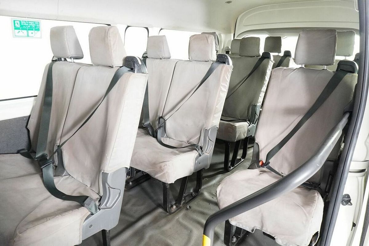 2020 Toyota HiAce Commuter (12 Seats) GDH322R