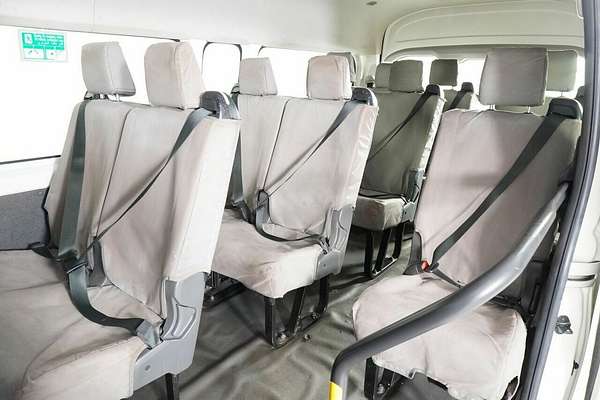 2020 Toyota HiAce Commuter (12 Seats) GDH322R