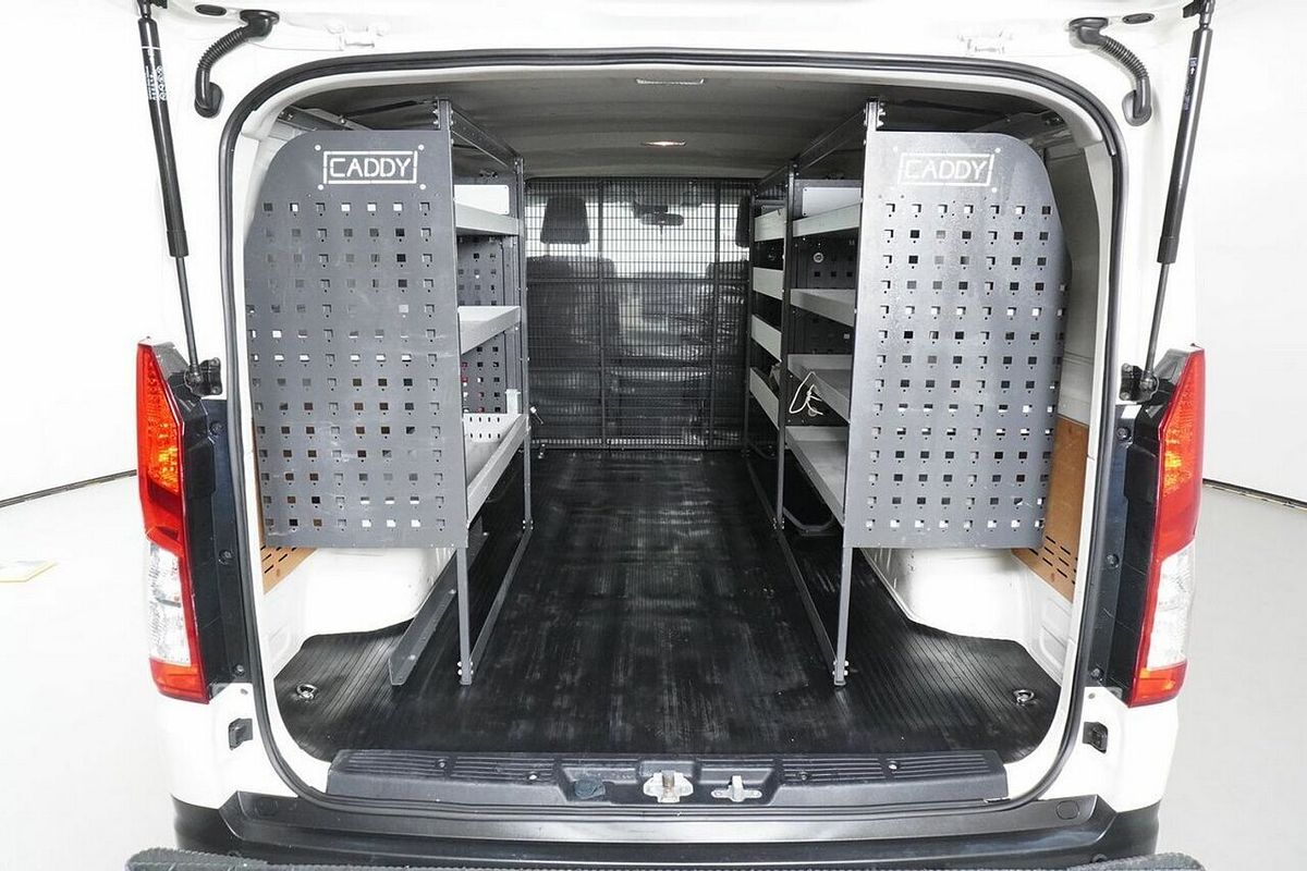 2021 Toyota HiAce LWB GDH300R
