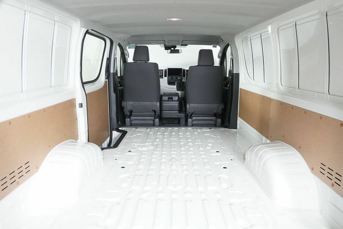 2024 Toyota HiAce LWB GDH300R
