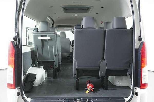 2019 Toyota HiAce Commuter (12 Seats) GDH322R