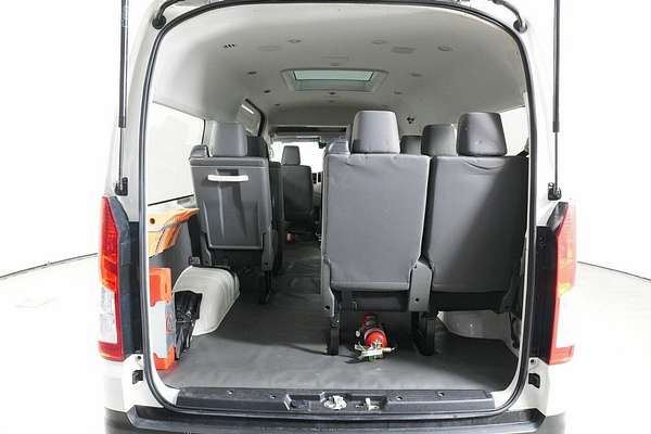 2020 Toyota HiAce Commuter (12 Seats) GDH322R