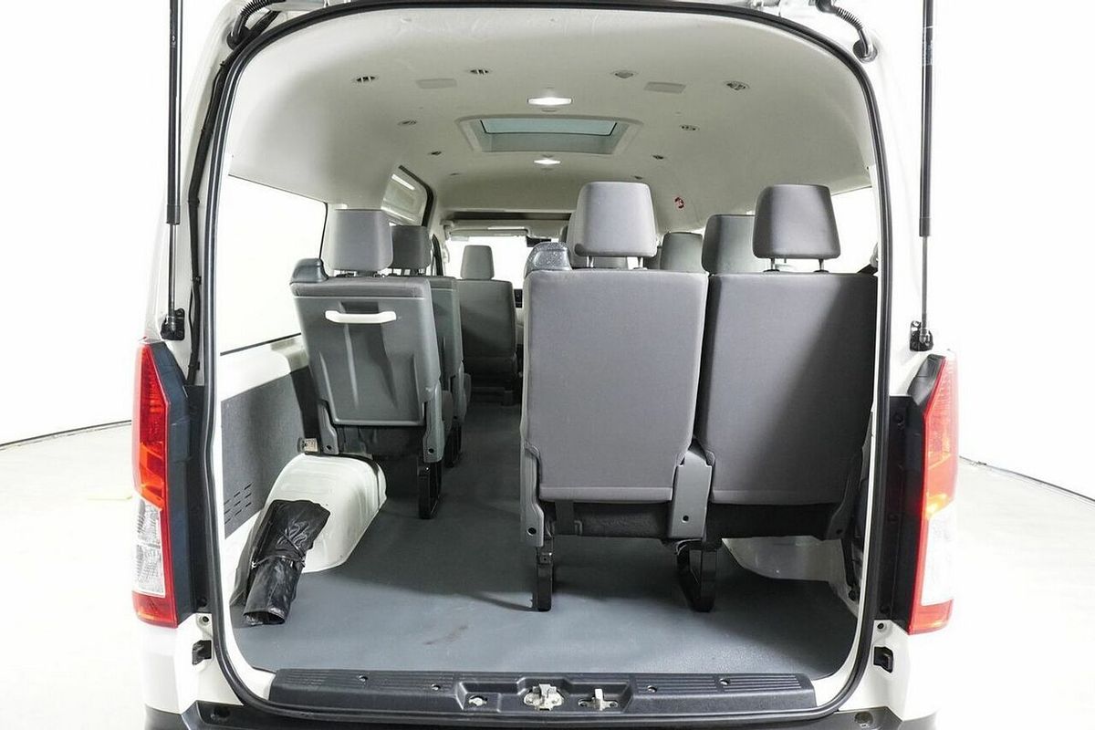 2020 Toyota HiAce Commuter (12 Seats) GDH322R