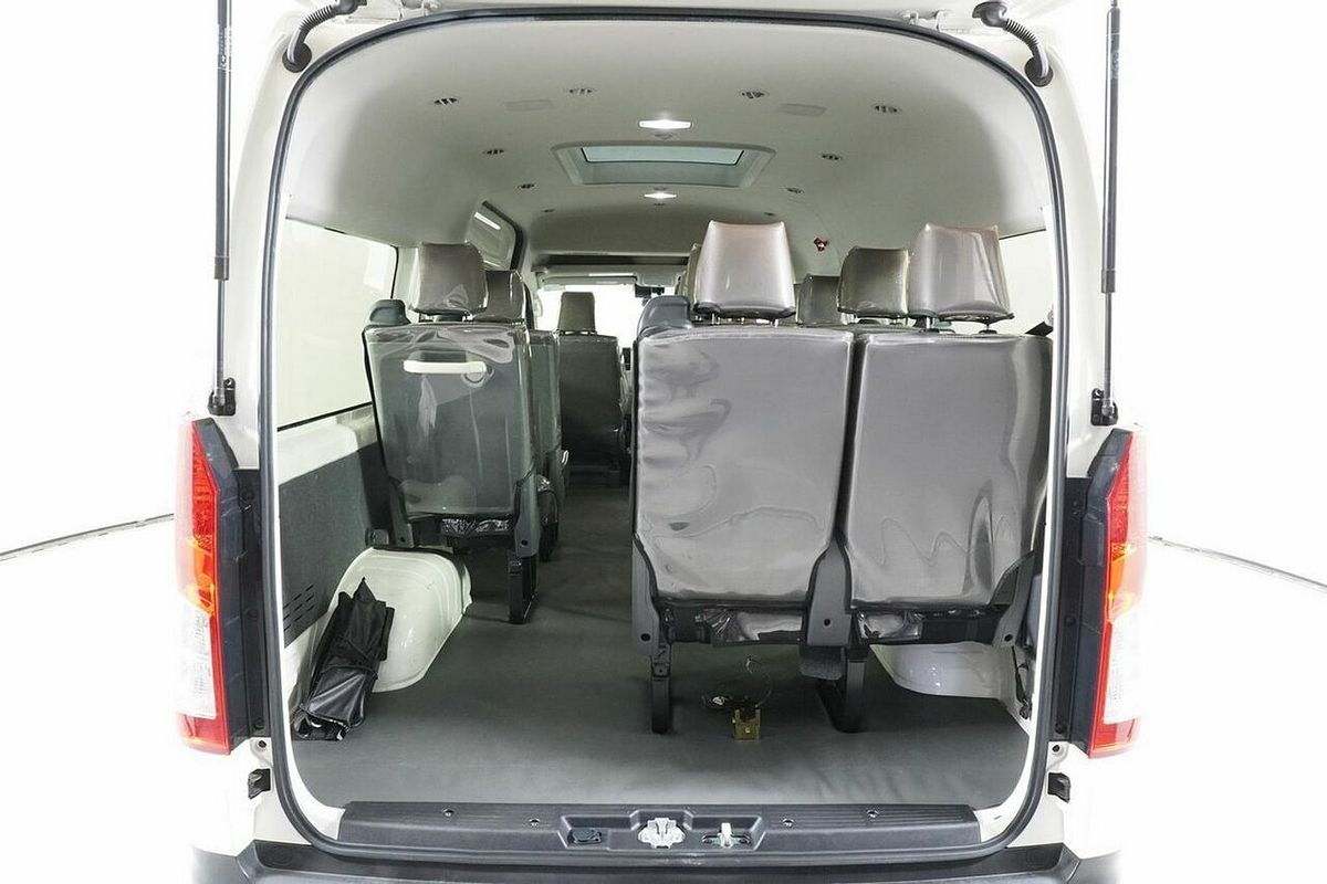 2021 Toyota HiAce Slwb Commuter (12 Seats) GDH322R