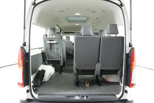 2020 Toyota HiAce Commuter (12 Seats) GDH322R