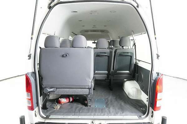 2018 Toyota HiAce Commuter KDH223R MY16
