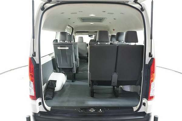 2021 Toyota HiAce Slwb Commuter (12 Seats) GDH322R