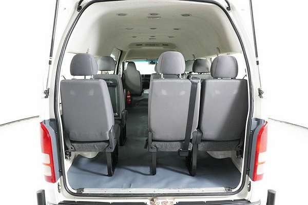 2017 Toyota HiAce Commuter KDH223R MY16