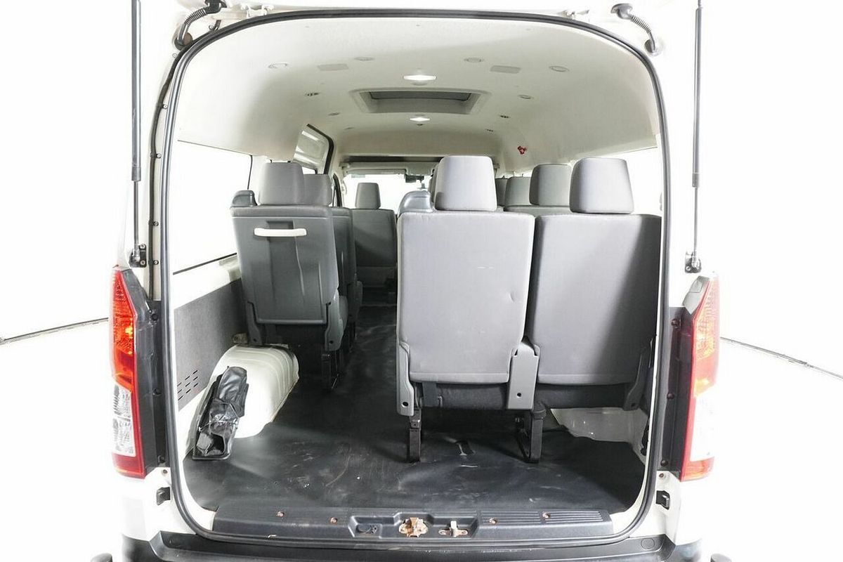 2020 Toyota HiAce Commuter (12 Seats) GDH322R