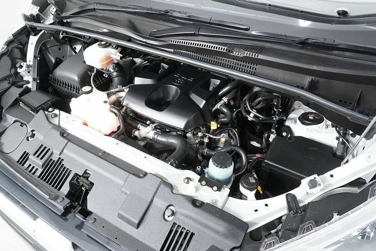 2020 Toyota HiAce LWB GDH300R
