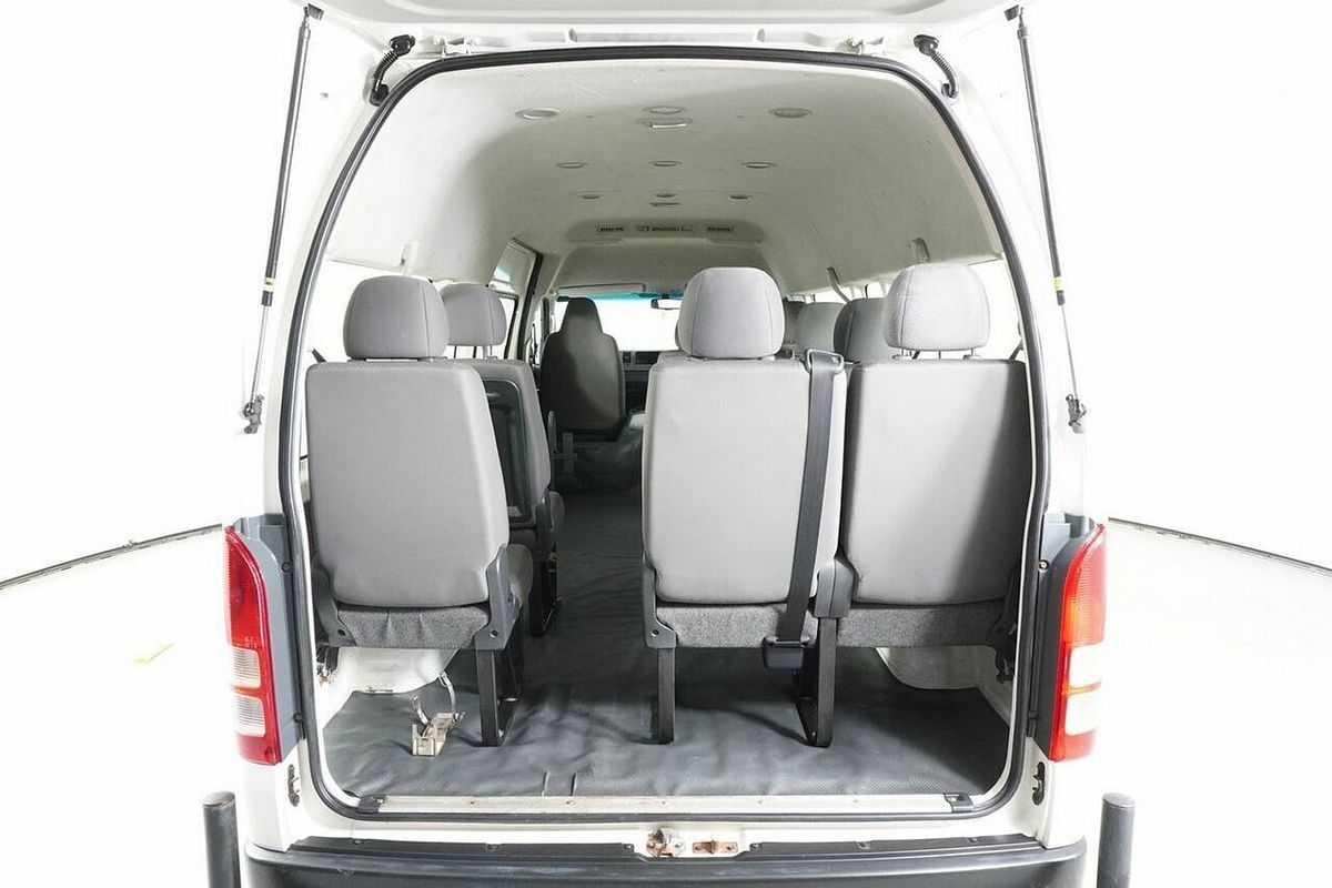 2017 Toyota HiAce Commuter (12 Seats) KDH223R MY16