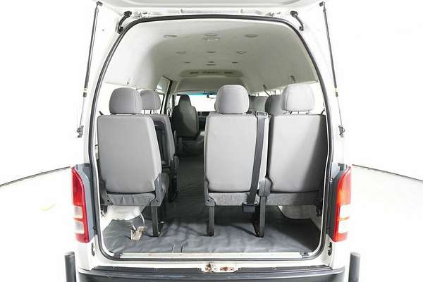 2017 Toyota HiAce Commuter (12 Seats) KDH223R MY16