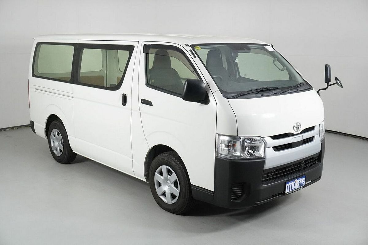 2018 Toyota HiAce DX
