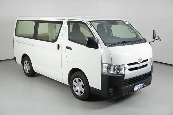 2018 Toyota HiAce DX