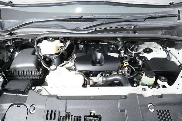 2021 Toyota HiAce Slwb Commuter (12 Seats) GDH322R