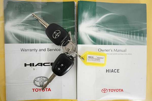 2015 Toyota HiAce LWB TRH201R MY15