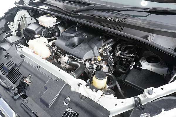 2020 Toyota HiAce Commuter (12 Seats) GDH322R