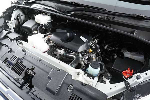 2021 Toyota HiAce Slwb Commuter (12 Seats) GDH322R