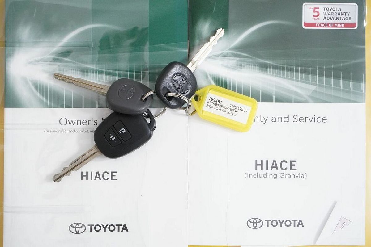 2020 Toyota HiAce Commuter (12 Seats) GDH322R