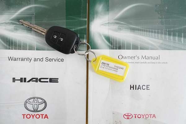 2018 Toyota HiAce Commuter KDH223R MY16