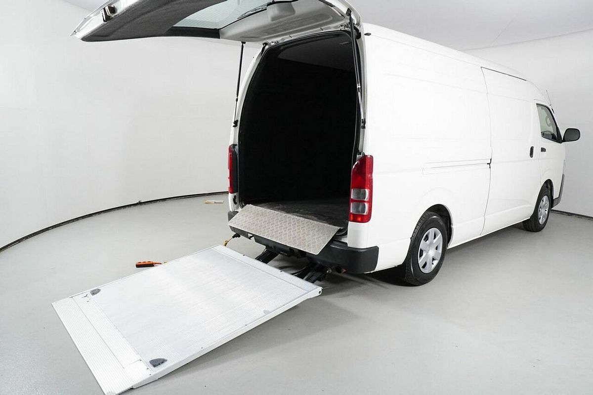 2018 Toyota HiAce SLWB KDH221R MY16