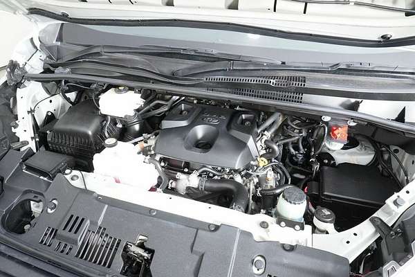 2021 Toyota HiAce Slwb Commuter (12 Seats) GDH322R