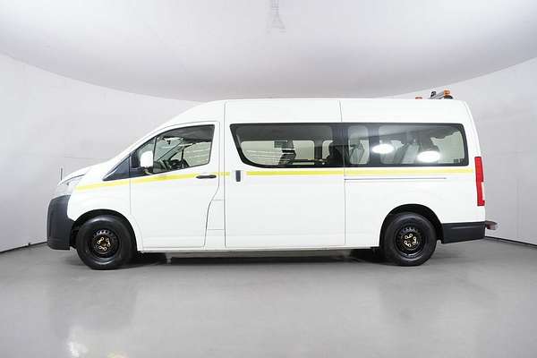 2019 Toyota HiAce Commuter (12 Seats) GDH322R