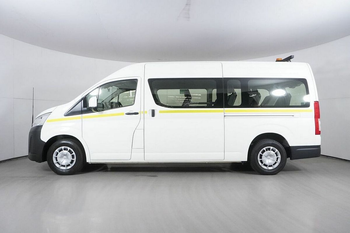2021 Toyota HiAce Slwb Commuter (12 Seats) GDH322R