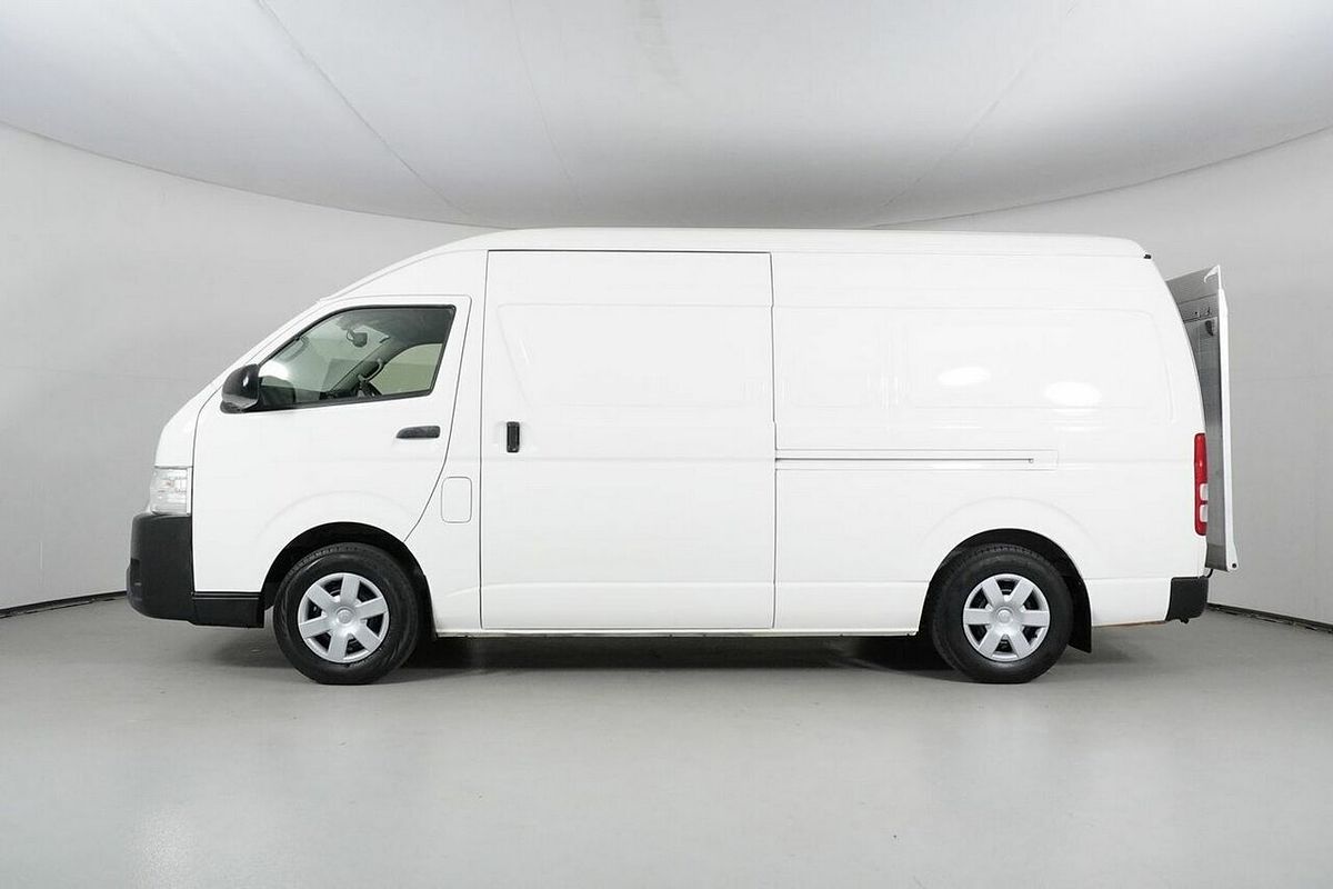 2018 Toyota HiAce SLWB KDH221R MY16