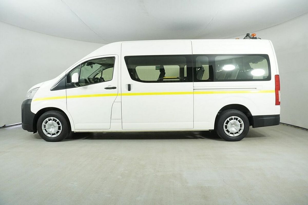 2021 Toyota HiAce Slwb Commuter (12 Seats) GDH322R
