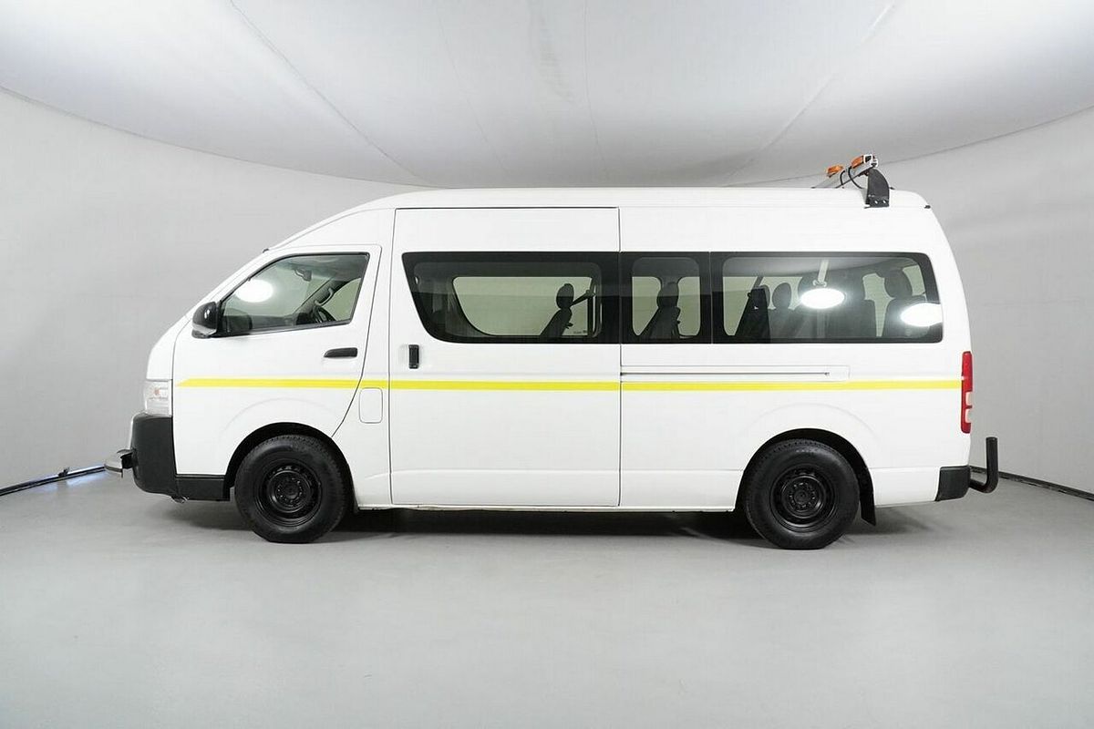 2018 Toyota HiAce Commuter KDH223R MY16