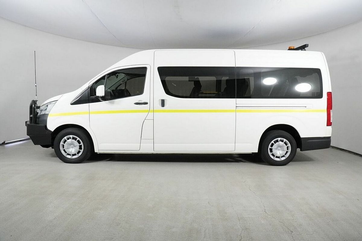 2020 Toyota HiAce Commuter (12 Seats) GDH322R