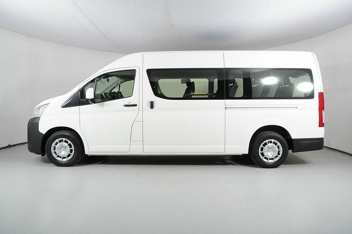 2020 Toyota HiAce Commuter (12 Seats) GDH322R