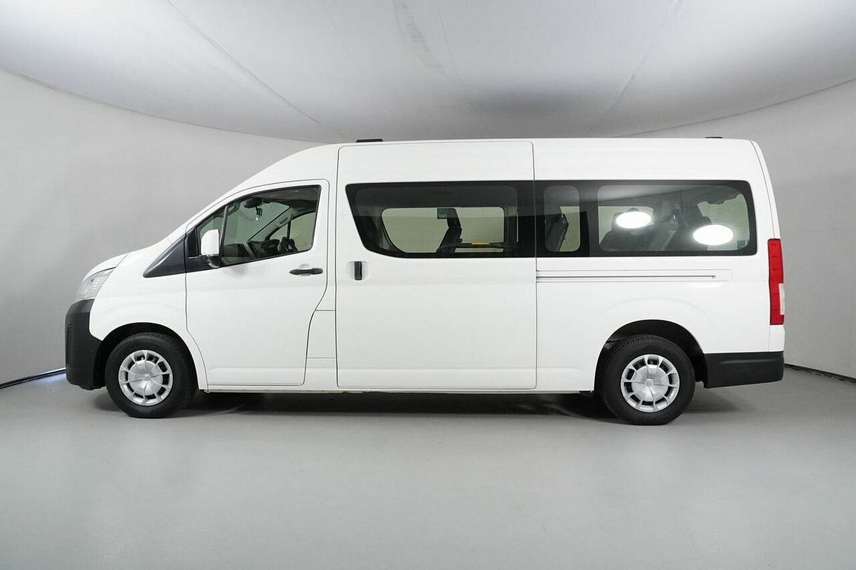 2020 Toyota HiAce Commuter (12 Seats) GDH322R