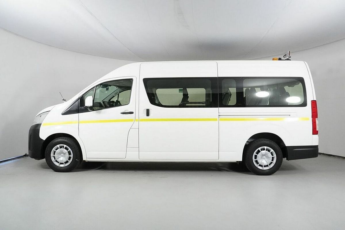 2021 Toyota HiAce Slwb Commuter (12 Seats) GDH322R