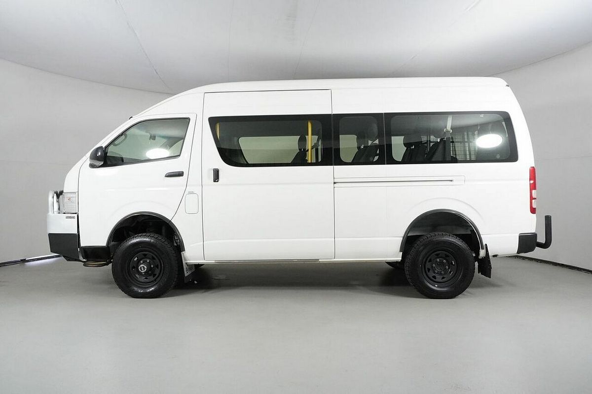 2018 Toyota HiAce Commuter KDH223R MY16