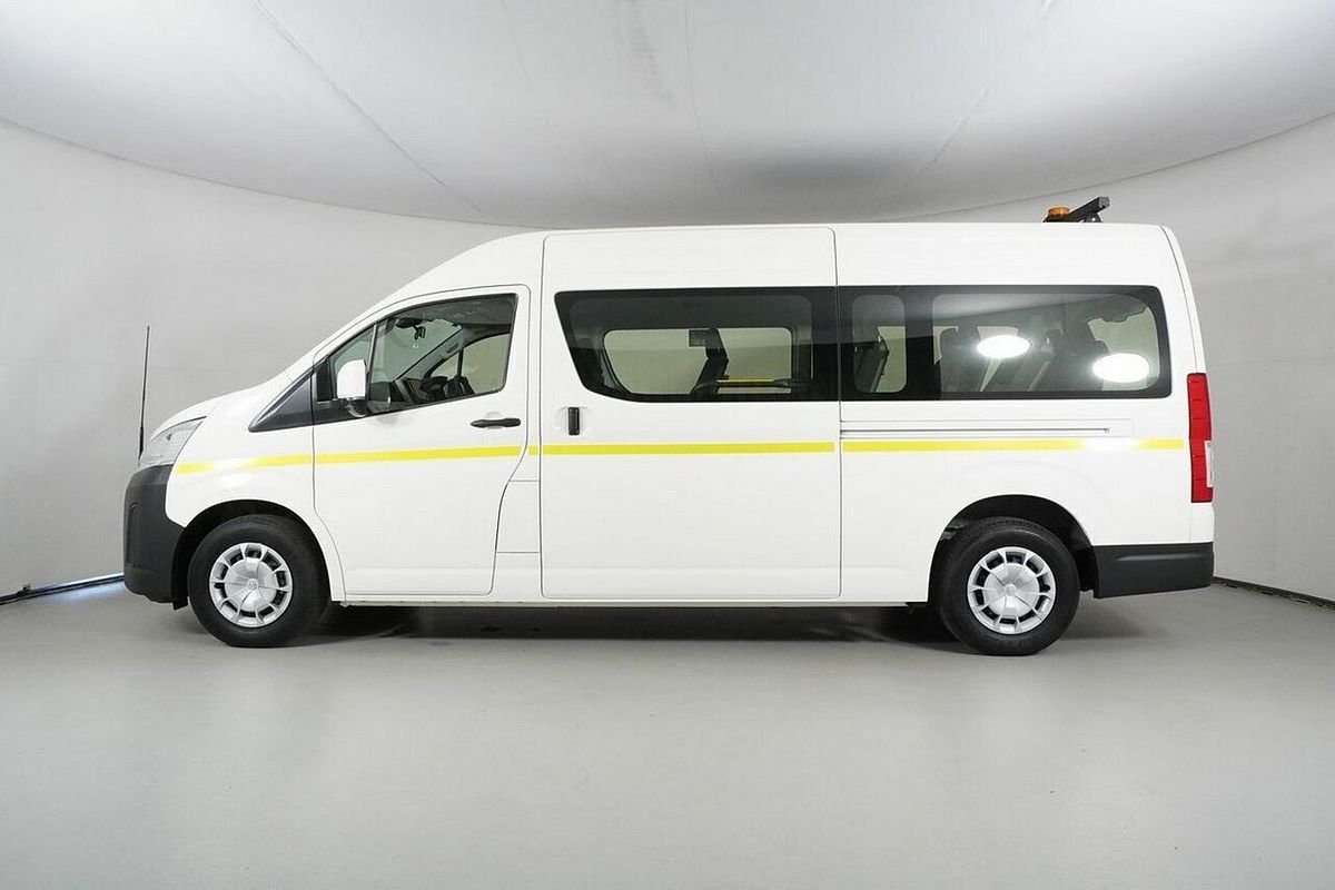 2024 Toyota HiAce Slwb Commuter (12 Seats) GDH322R