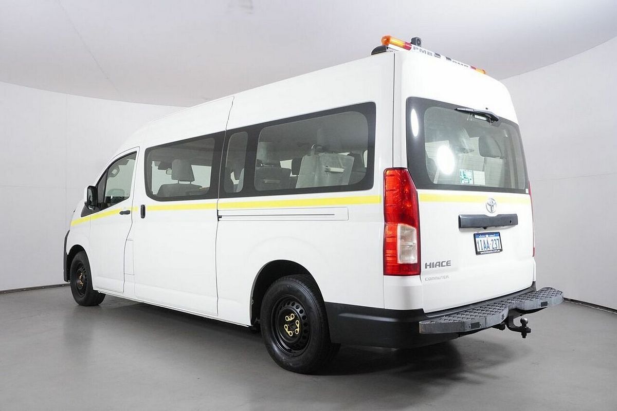 2019 Toyota HiAce Commuter (12 Seats) GDH322R