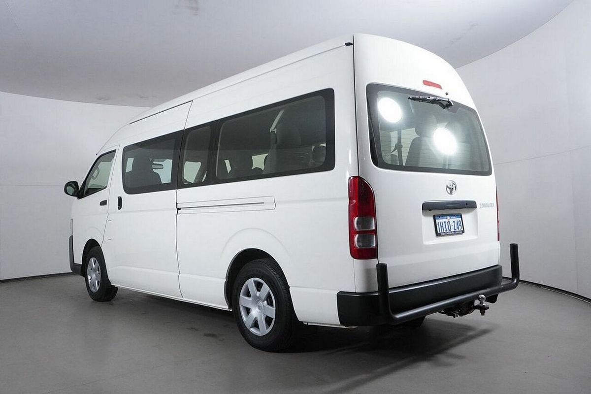 2018 Toyota HiAce Commuter KDH223R MY16