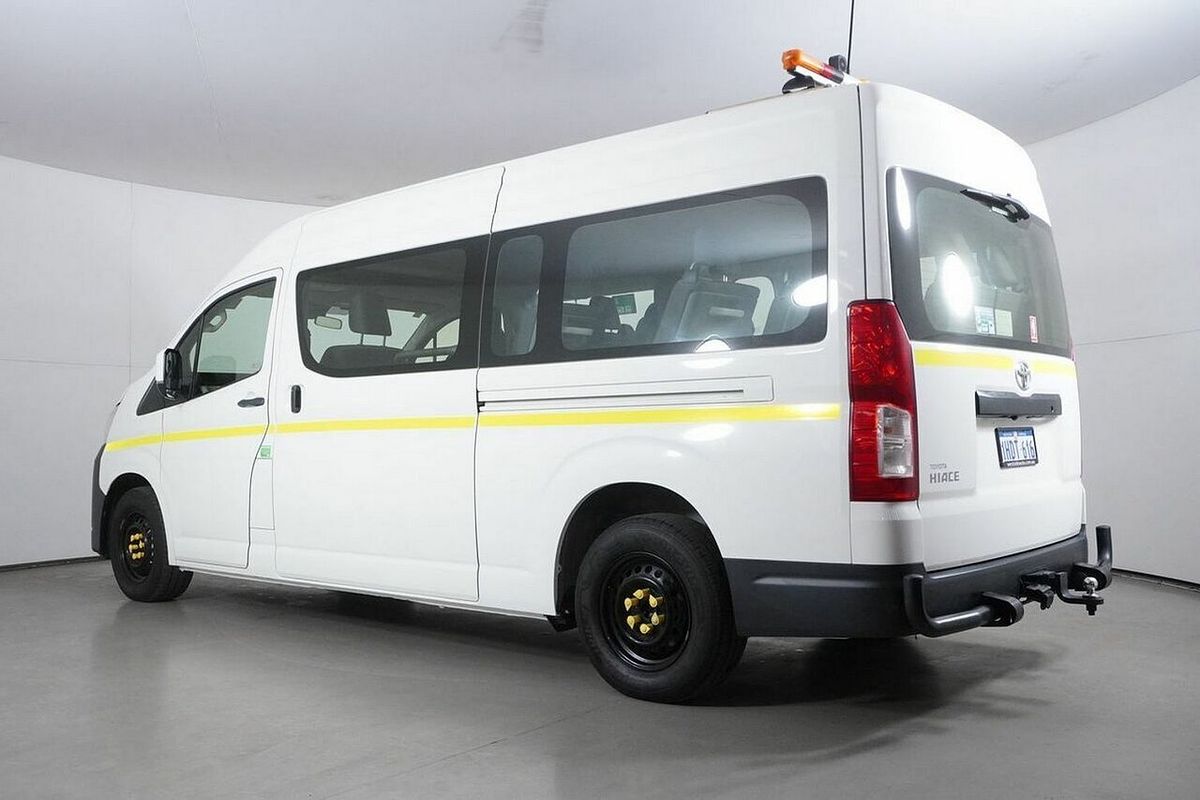 2020 Toyota HiAce Commuter (12 Seats) GDH322R