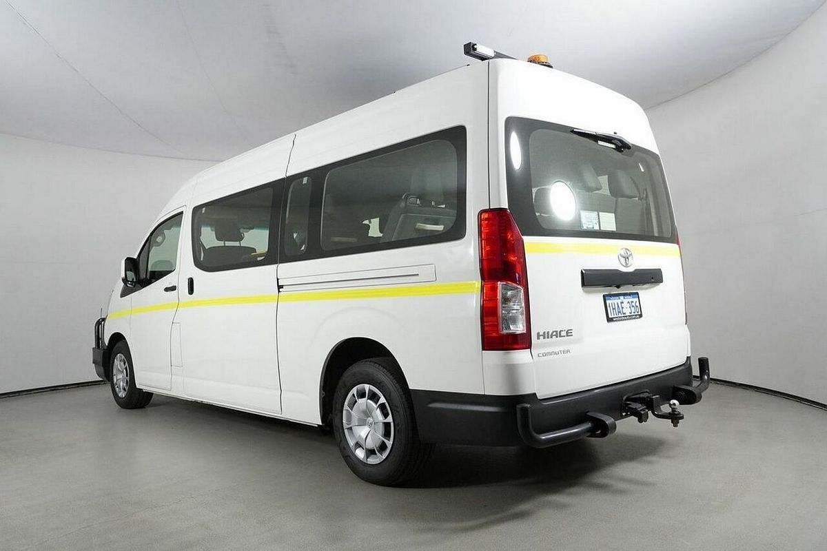 2020 Toyota HiAce Commuter (12 Seats) GDH322R