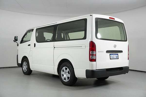 2018 Toyota HiAce DX